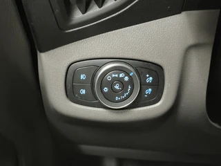 Ford Transit Connect – thumbnail 19