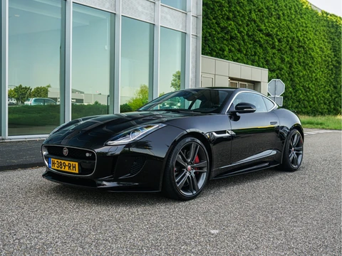 Jaguar F-TYPE 3.0 V6 S Coupé AWD British Design Edition l Pano l Meridian l Limited
