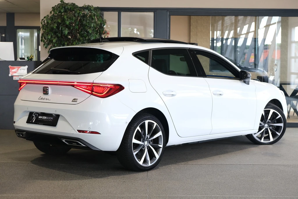 SEAT Leon – foto 9