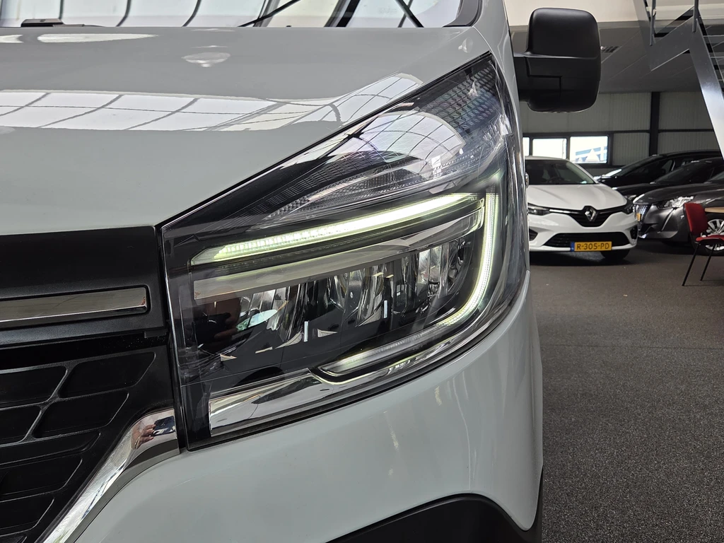 Renault Trafic – foto 11
