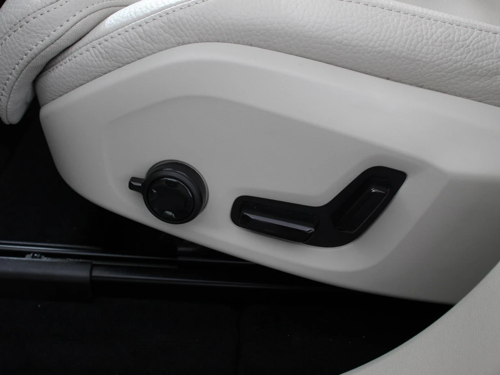 Volvo XC60 – foto 27