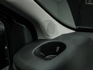Renault Trafic – thumbnail 52
