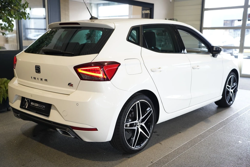 SEAT Ibiza – foto 10
