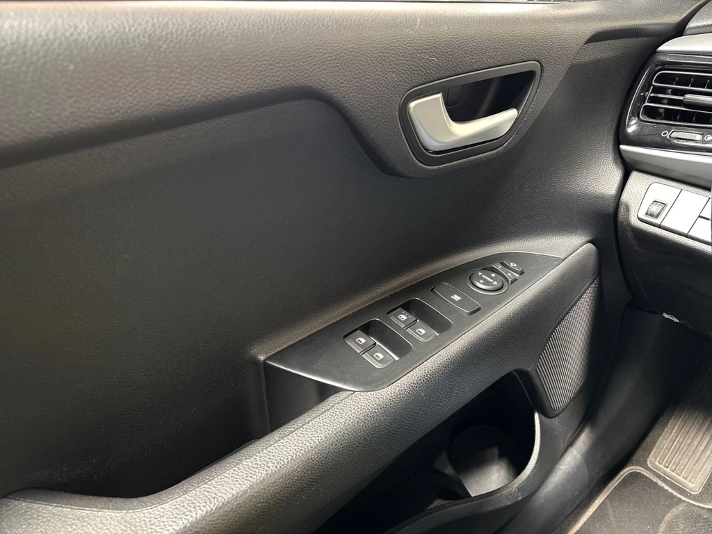 Kia Rio – foto 18