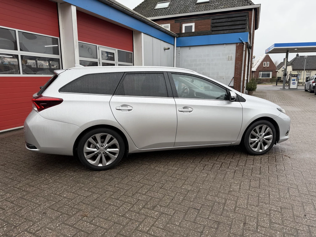 Toyota Auris – foto 10