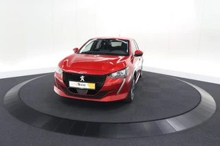 Peugeot e-208 – thumbnail 2