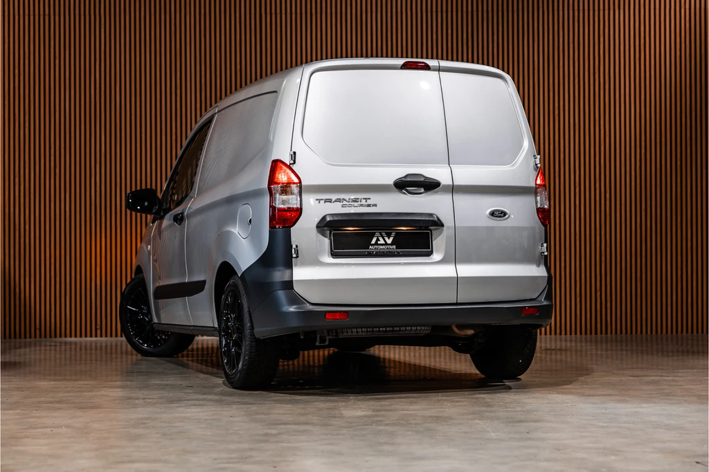 Ford Transit Courier – foto 5