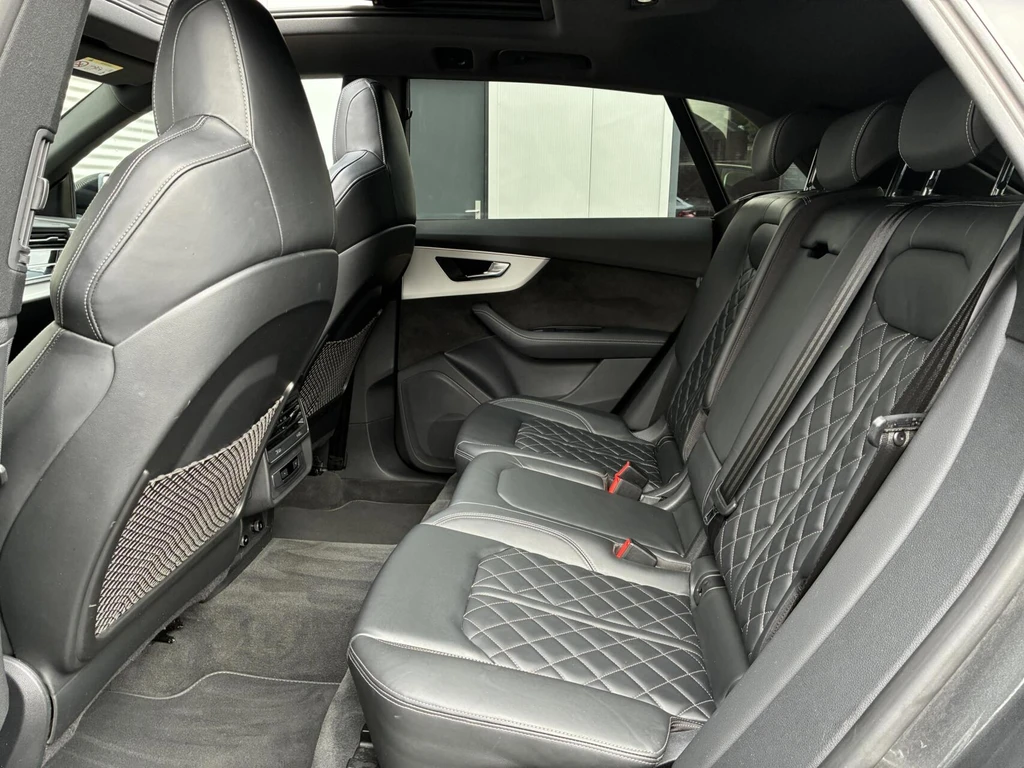 Audi Q8 – foto 31