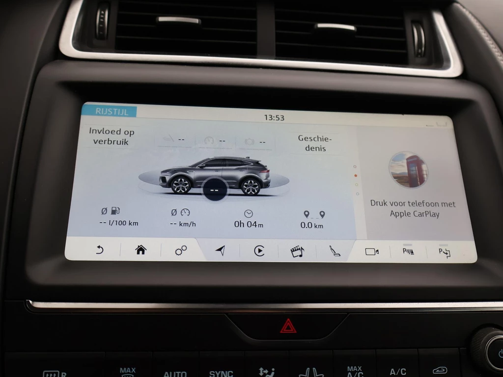 Jaguar E-PACE – foto 26