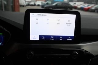 Ford Kuga – thumbnail 15