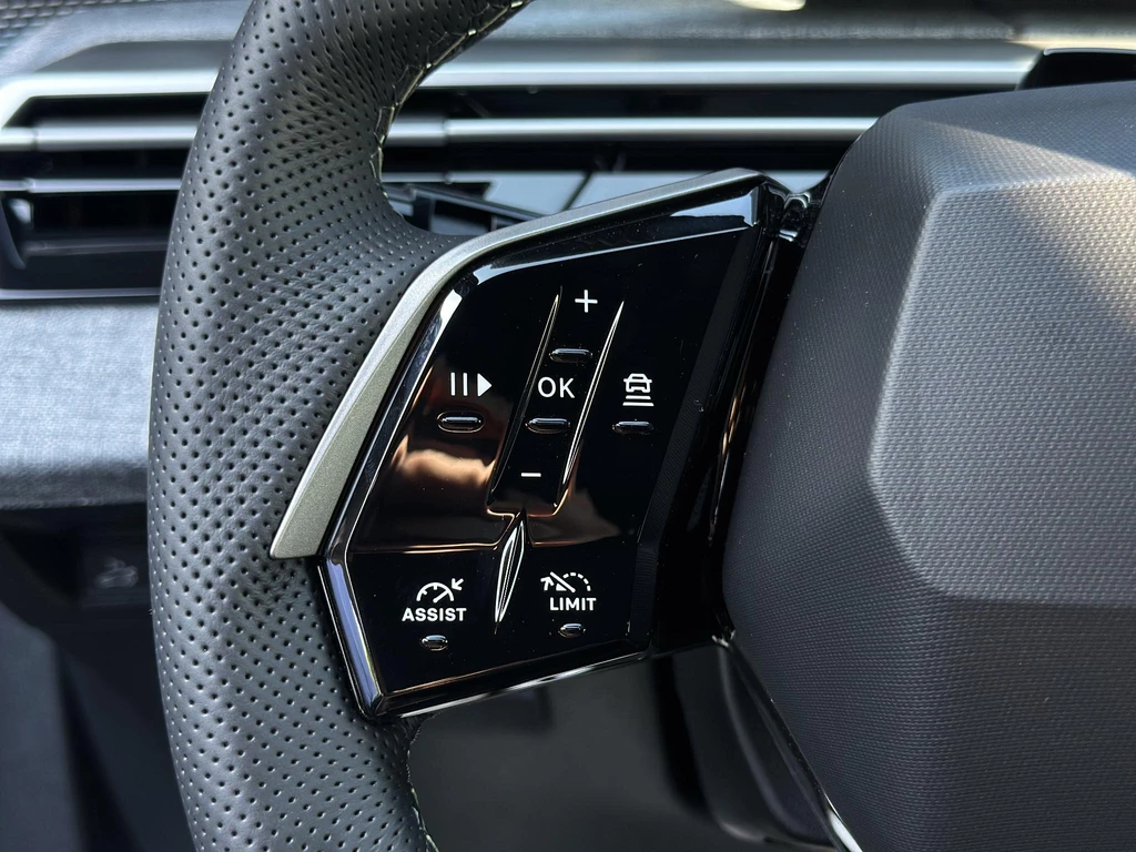 Peugeot e-5008 – foto 34