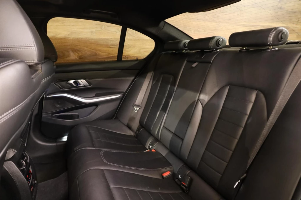 BMW 3 Serie – foto 13