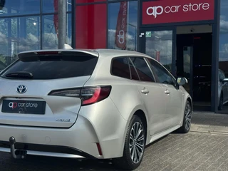 Toyota Corolla Touring Sports – thumbnail 4