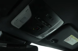 Toyota Corolla Touring Sports – thumbnail 36