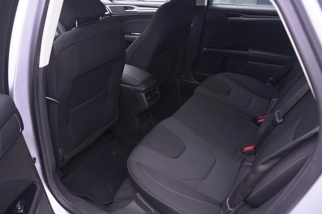 Ford Mondeo – foto 37