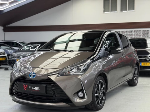 Toyota Yaris 1.5 Hybrid Bi-Tone Navigatie Camera
