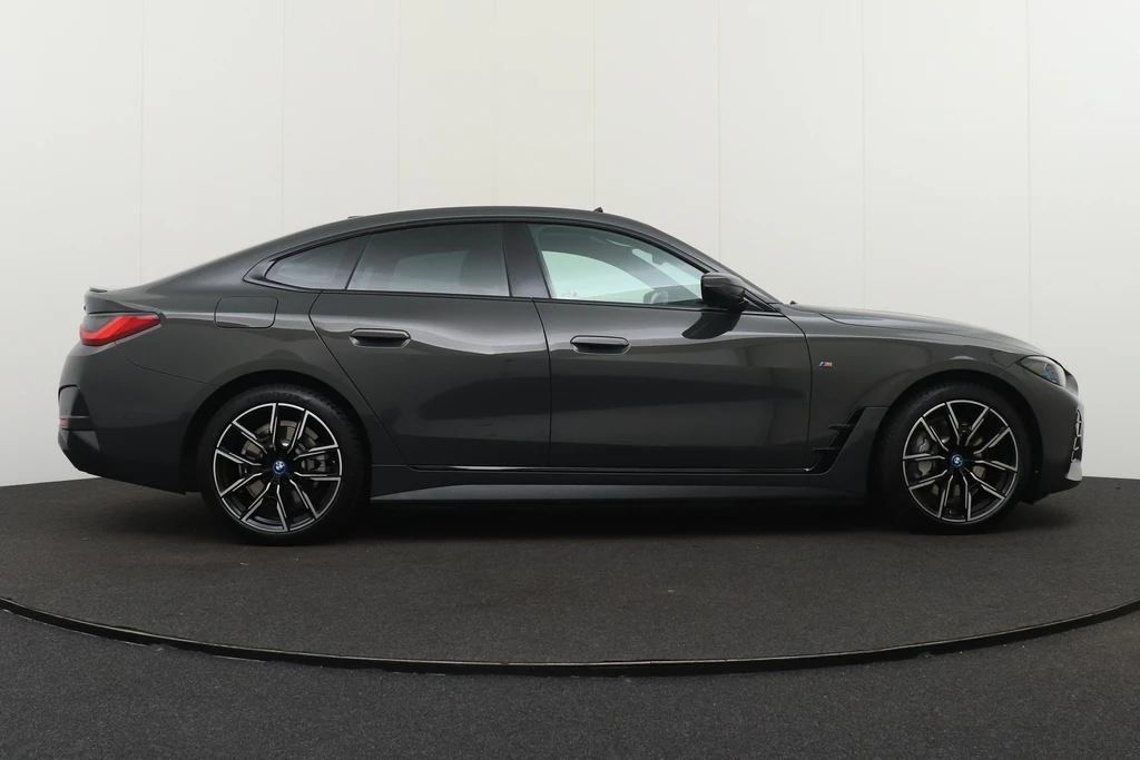 BMW i4 – foto 5