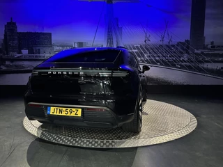Porsche Macan – thumbnail 18