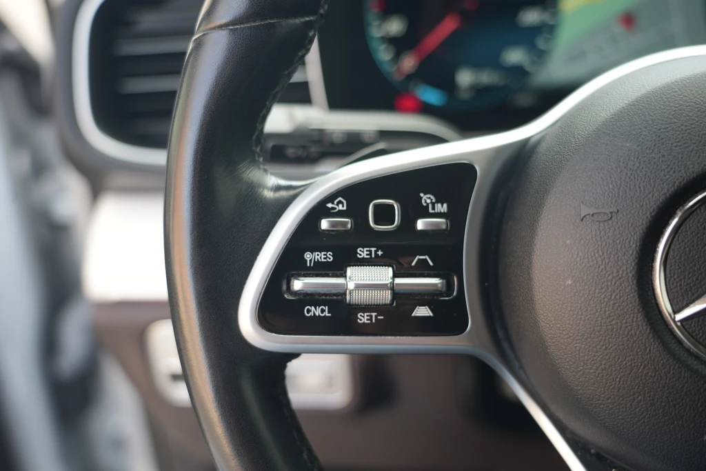 Mercedes-Benz GLE – foto 18