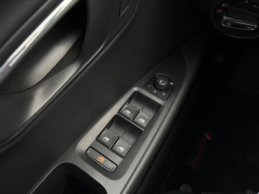 SEAT Leon – foto 22
