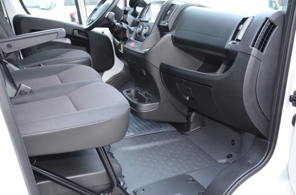Peugeot Boxer – foto 16