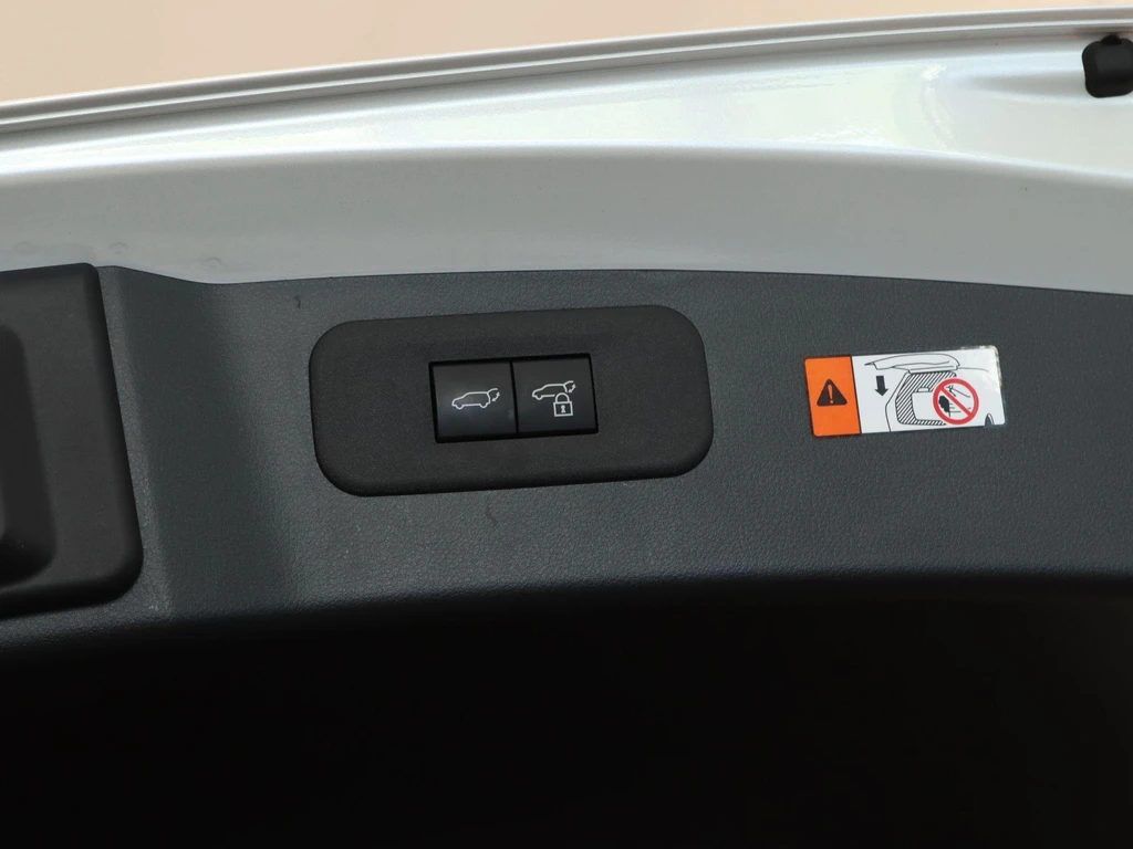 Lexus NX – foto 19