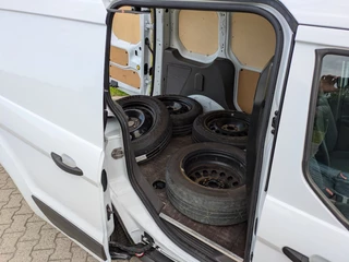 Ford Transit Connect – thumbnail 22