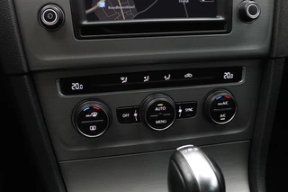 Volkswagen Golf – thumbnail 16