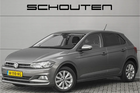 Volkswagen Polo 1.0 TSI Highline 5DRS CarPlay PDC