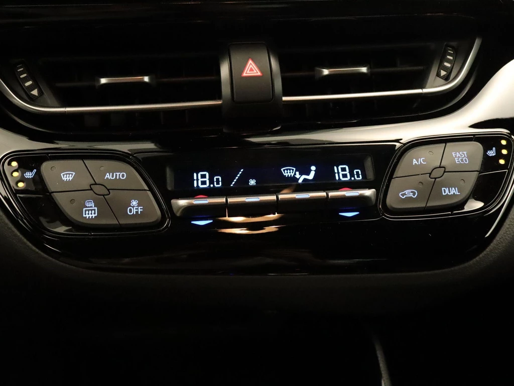 Toyota C-HR – foto 32