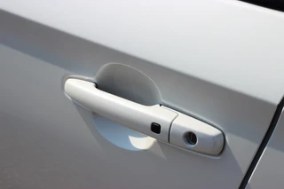 Suzuki Swift – thumbnail 30