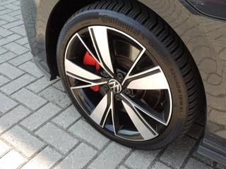 Volkswagen Golf – thumbnail 31