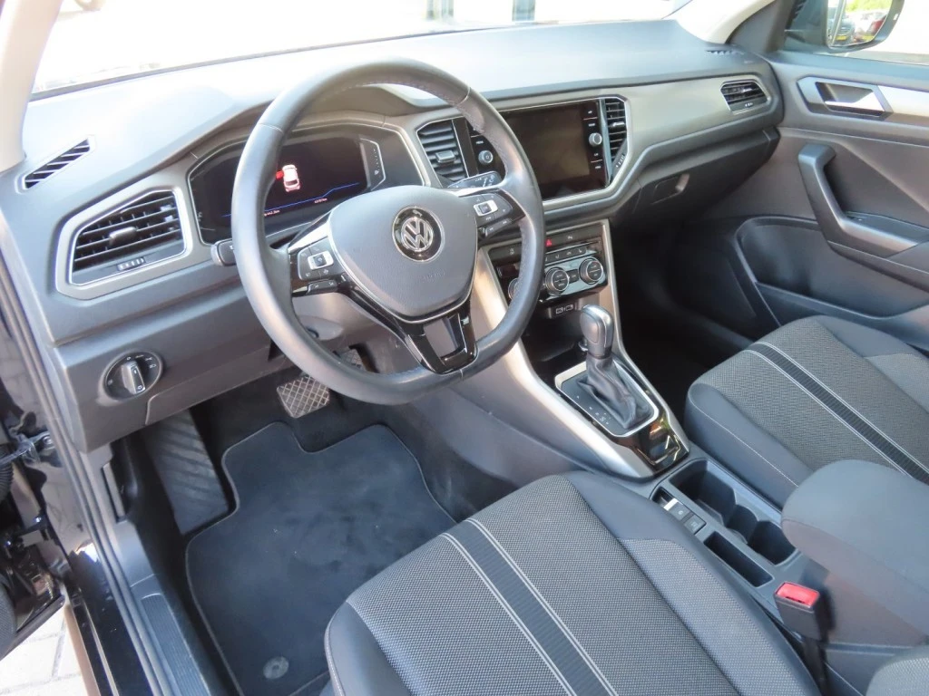 Volkswagen T-Roc – foto 12