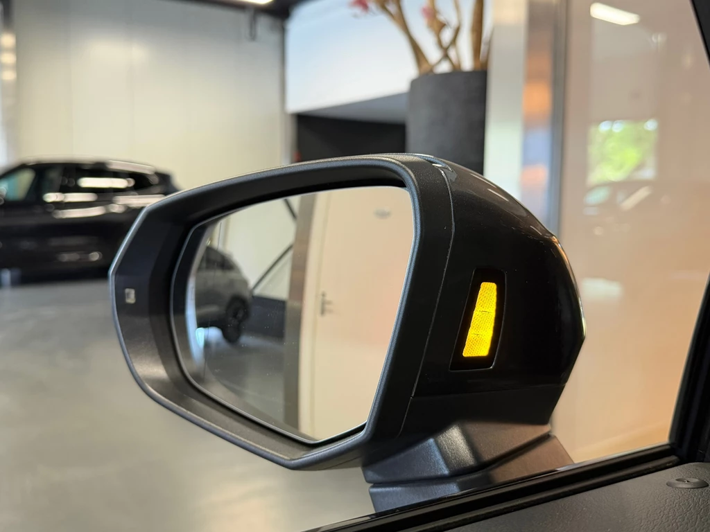 Audi Q3 – foto 36