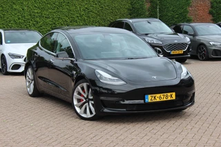 Tesla Model 3 – thumbnail 6