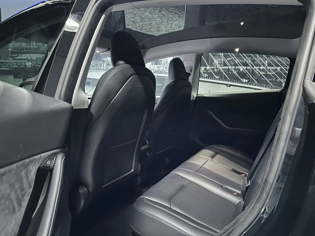 Tesla Model Y – foto 24