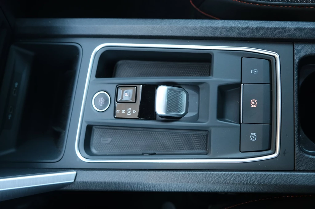 SEAT Leon – foto 35