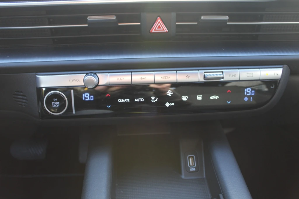 Hyundai IONIQ 6 – foto 18