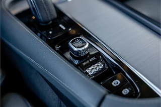 Volvo XC90 – thumbnail 27