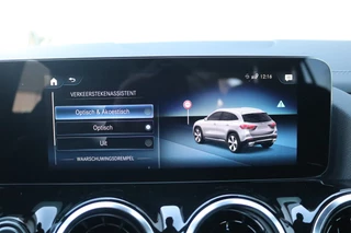 Mercedes-Benz GLA – thumbnail 27