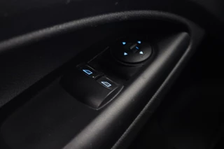 Ford Transit Connect – thumbnail 13