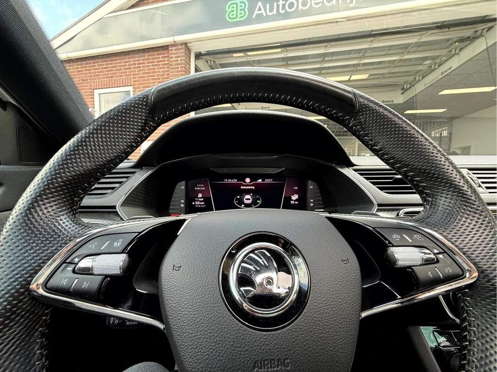 Škoda Superb – foto 16