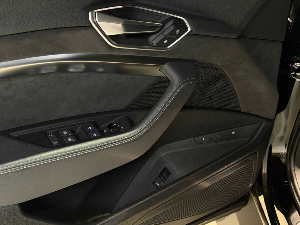 Audi e-tron – foto 15