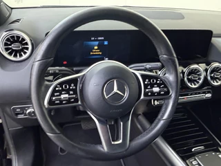 Mercedes-Benz GLA – thumbnail 10
