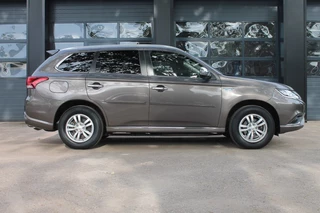Mitsubishi Outlander – thumbnail 8