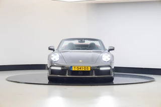 Porsche 911 – thumbnail 12