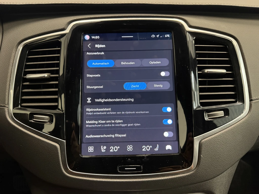 Volvo XC90 – foto 36