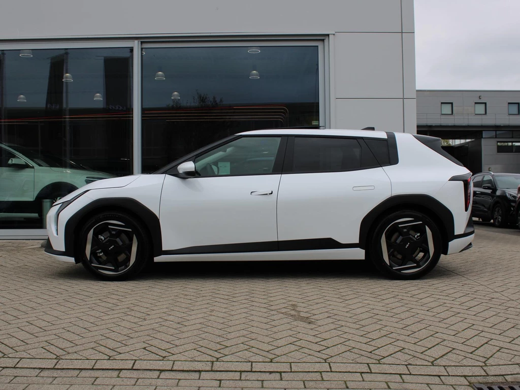 Kia EV4 – foto 4