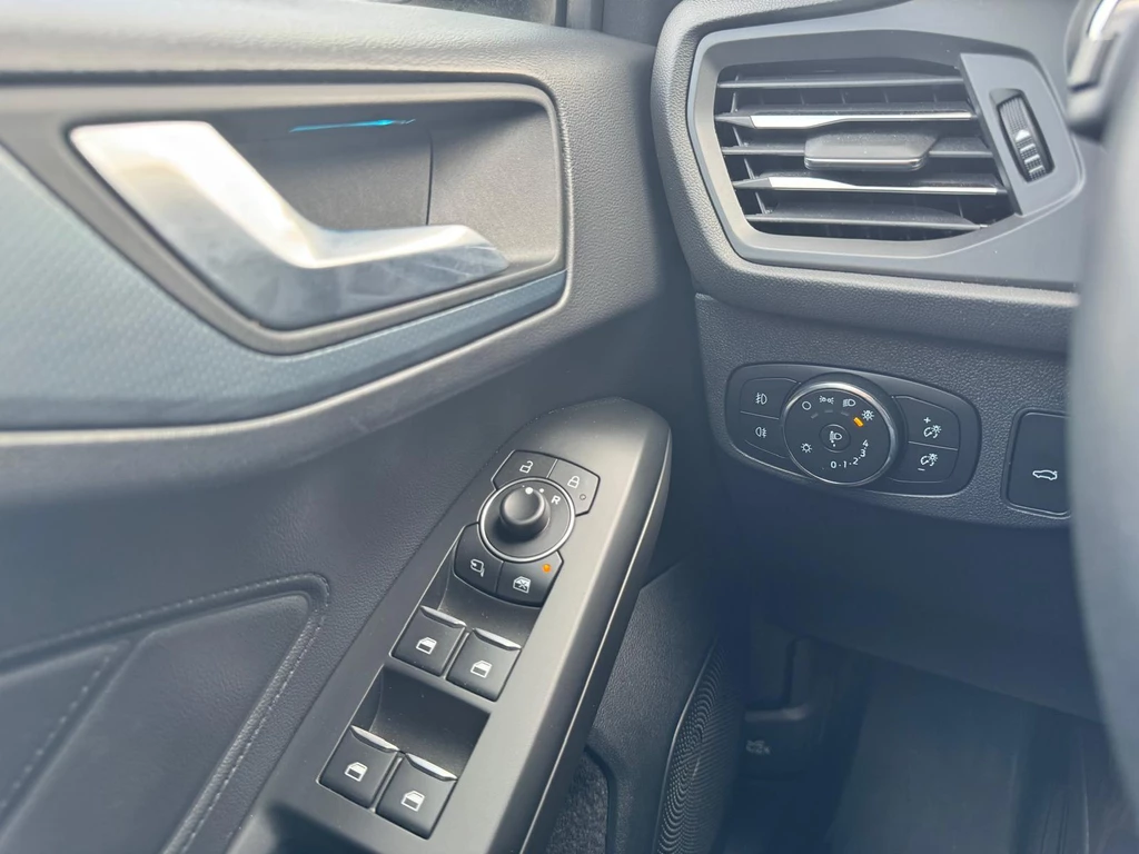 Ford Focus – foto 22