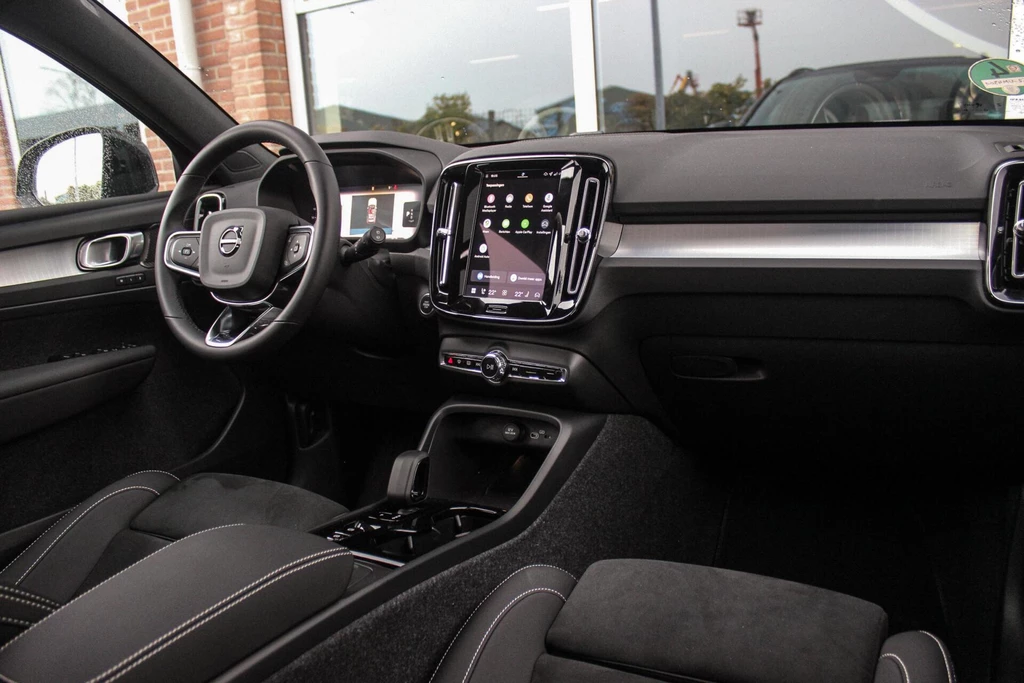 Volvo XC40 – foto 16